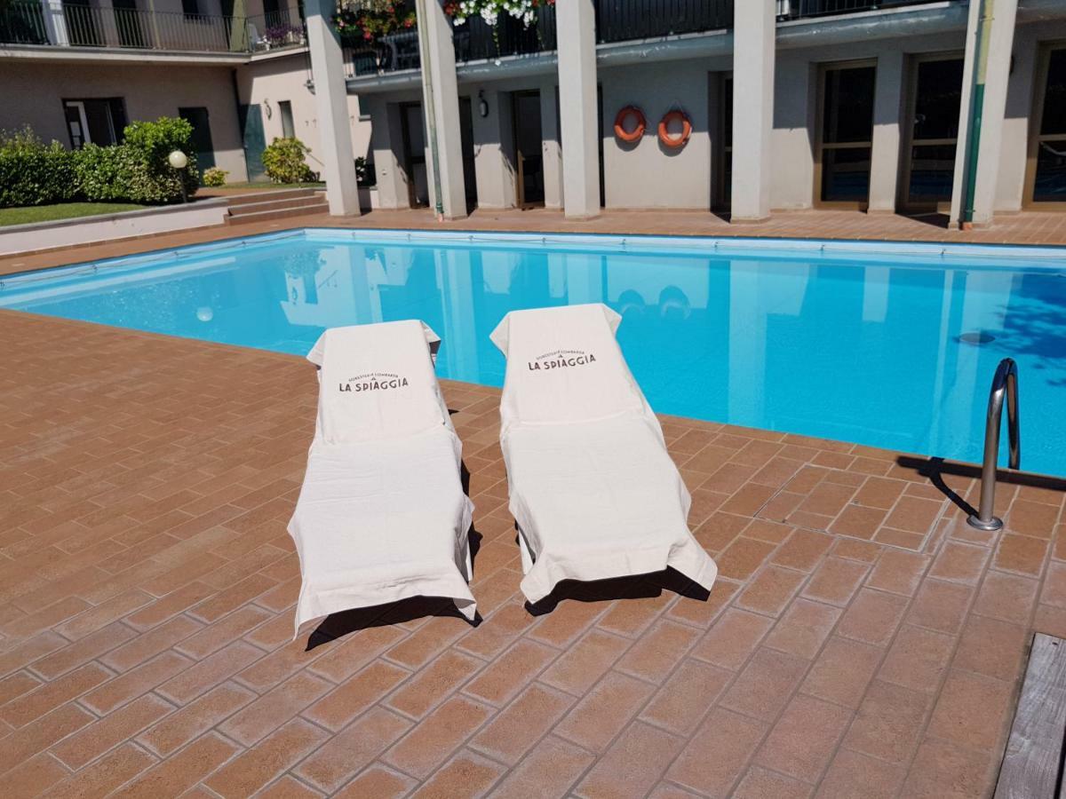 Foresteria Lombarda La Spiaggia Lierna Kültér fotó